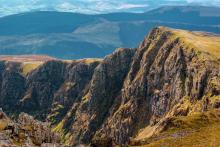 cadair idris mountain wales landscape eryri trail ultra-marathon views