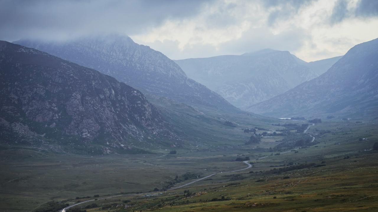 eryri snowdonia landscape